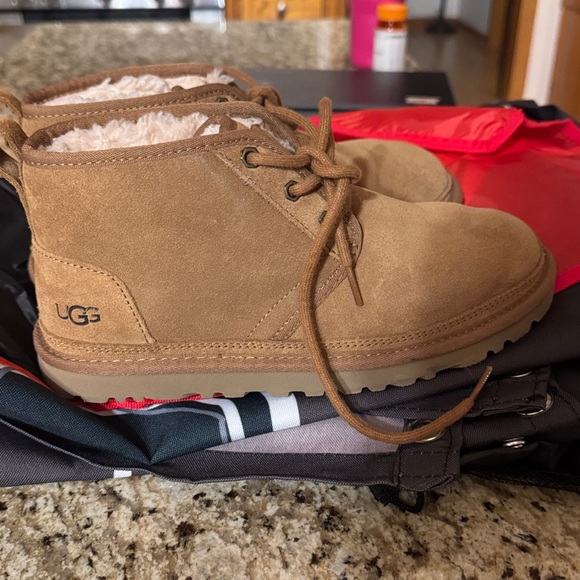 UGG Neumel Chukka Suede Lace Up Ankle Boots Chestnut Women’s 8 - Picture 3 of 7